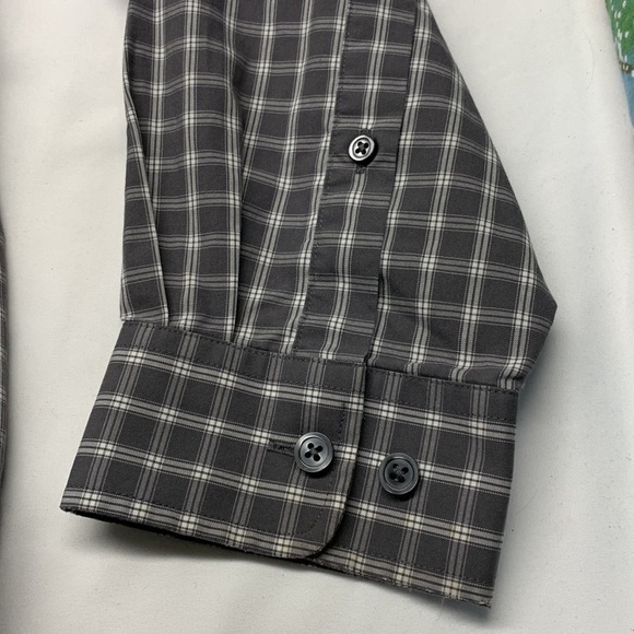 Eddie Bauer Wrinkle Resistant Long Sleeve Button Shirt Grey/White Plaid Large - Picture 4 of 11